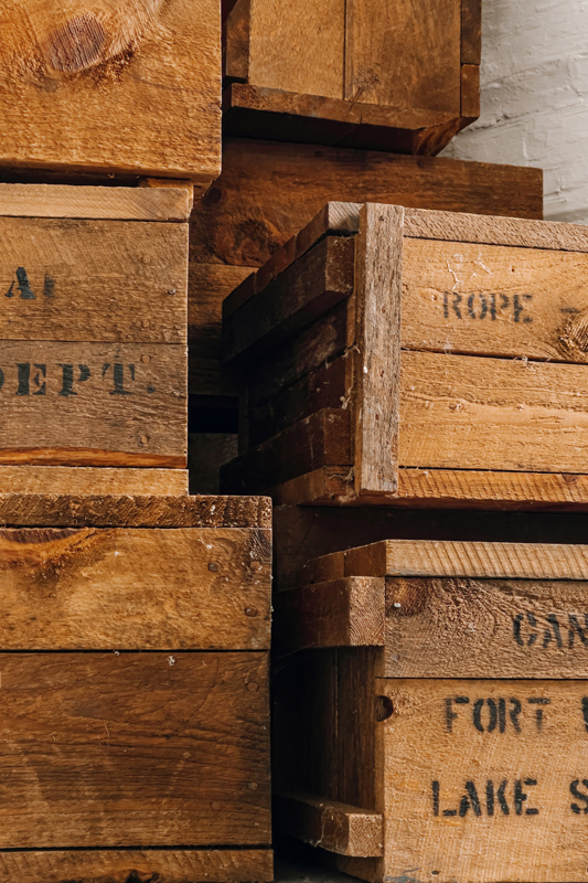 Storage crates – Hans Isaacson on Unsplash